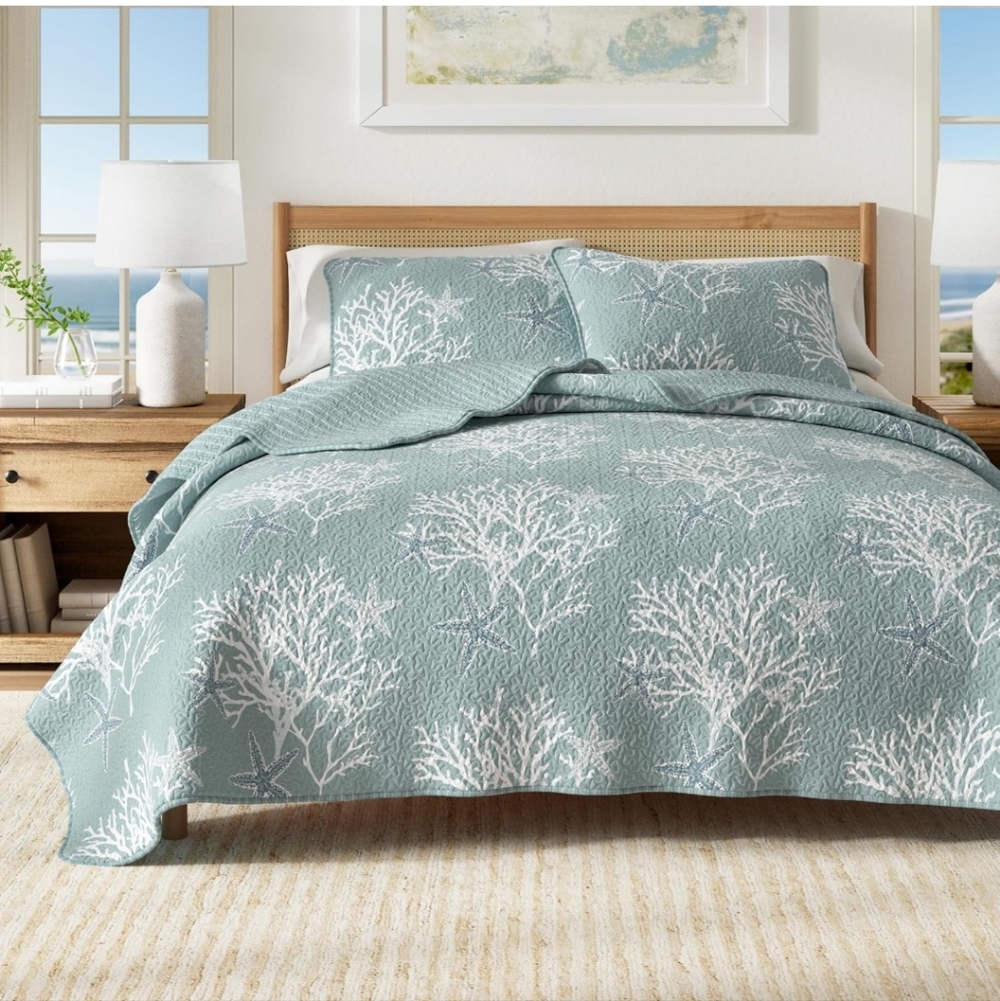 Great Bay Home Coastal Quilt Set - 3-Piece King/California King Size Nautical